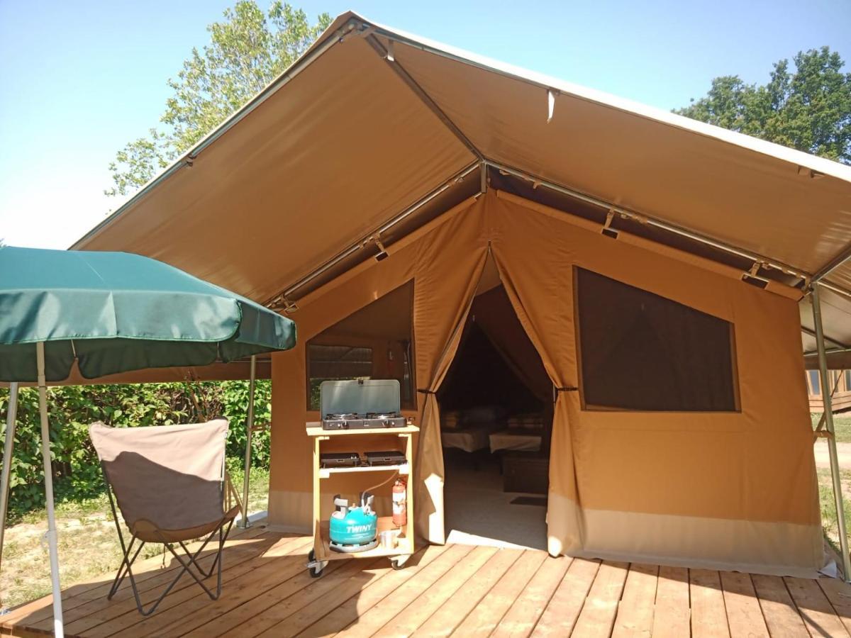 Reyssouze Onlycamp Camping Le Champ D'Ete酒店 外观 照片